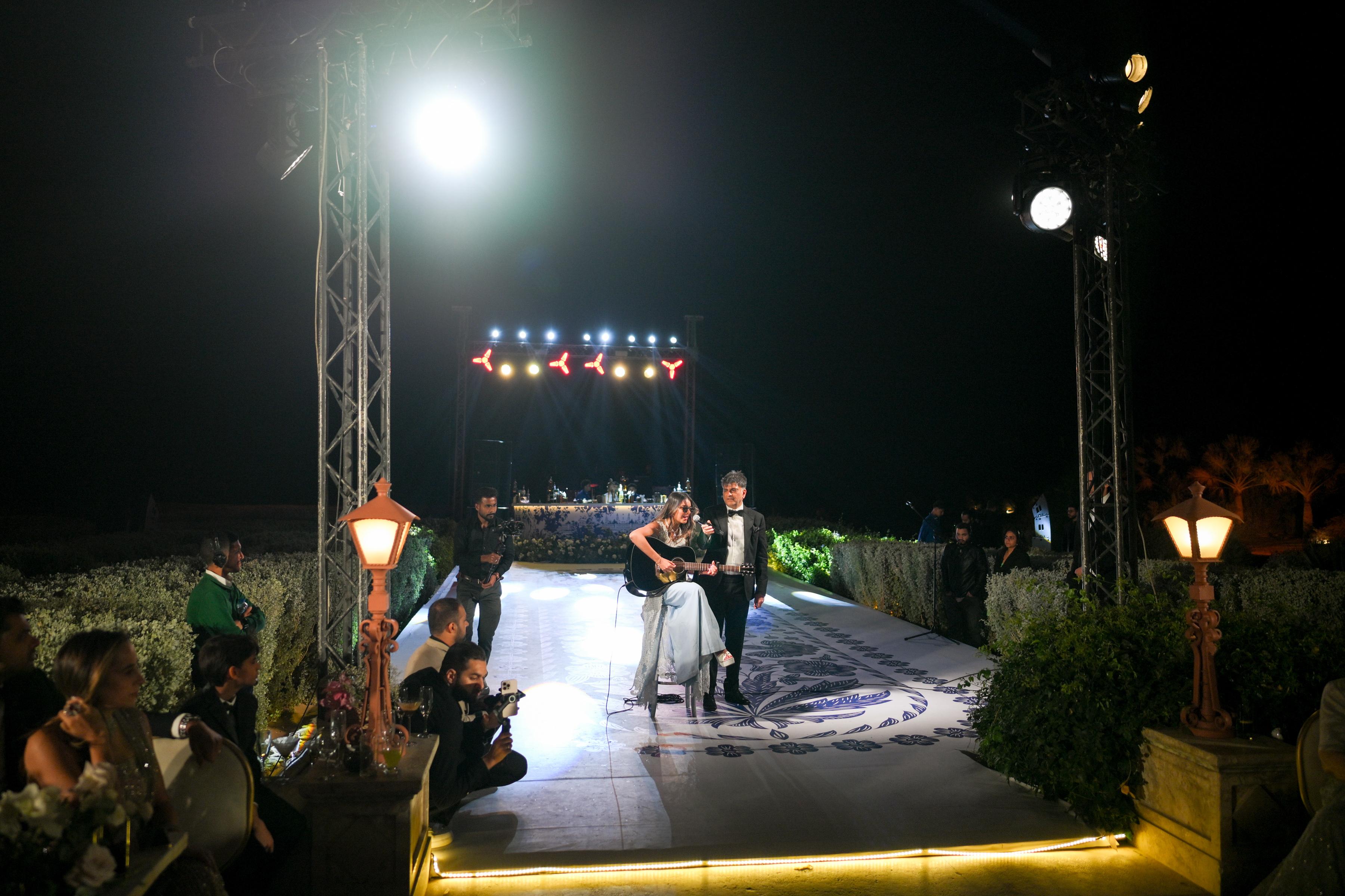 Live performance in an elegant setting